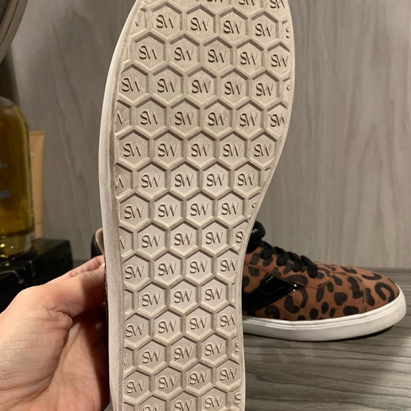 Leopard print sneaker - Picture 2 of 3
